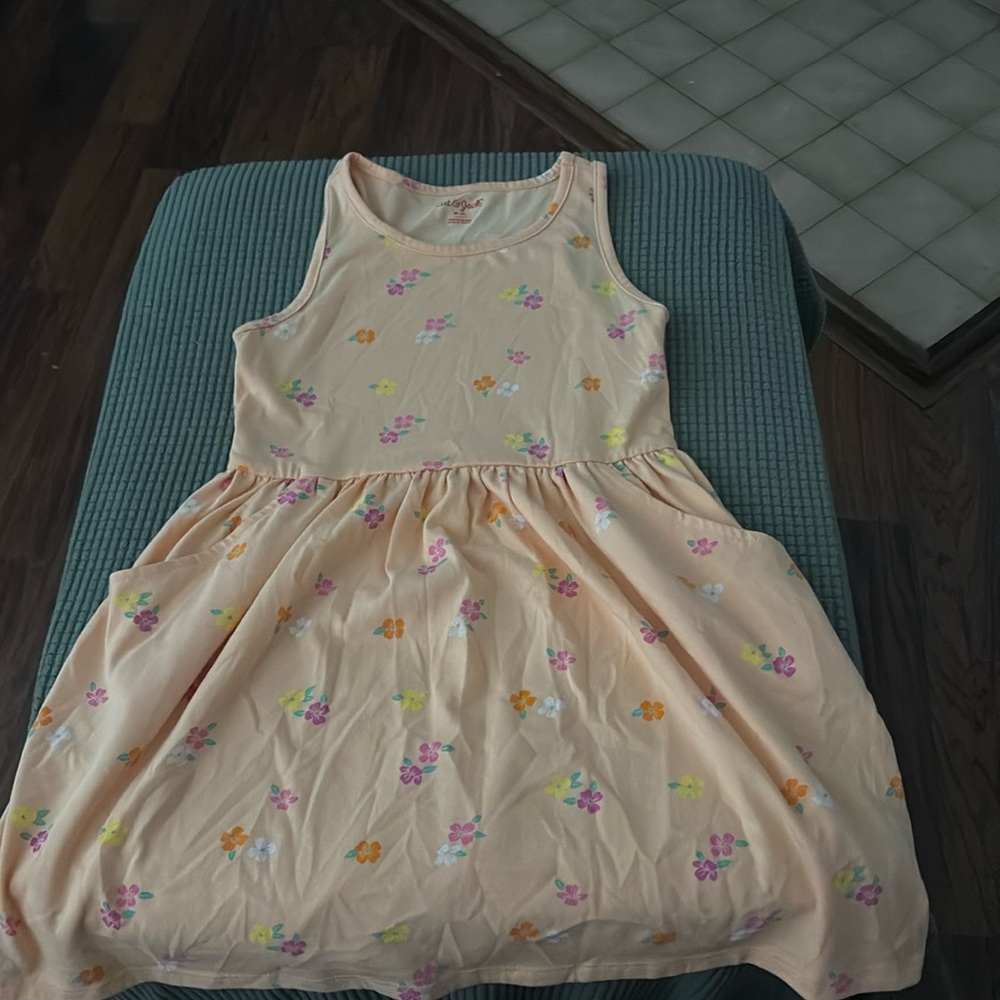 Bright floral sleeveless summer dress, girls size M (8)